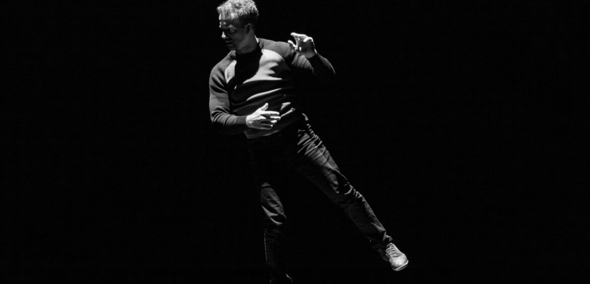 International B-Boy dance crew ILL-ABILITIES performs its new, full-length show «Dis-Connect» at the Miami-Dade County Auditorium.