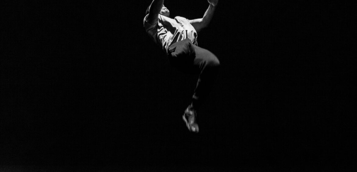 International B-Boy dance crew ILL-ABILITIES performs its new, full-length show «Dis-Connect» at the Miami-Dade County Auditorium.